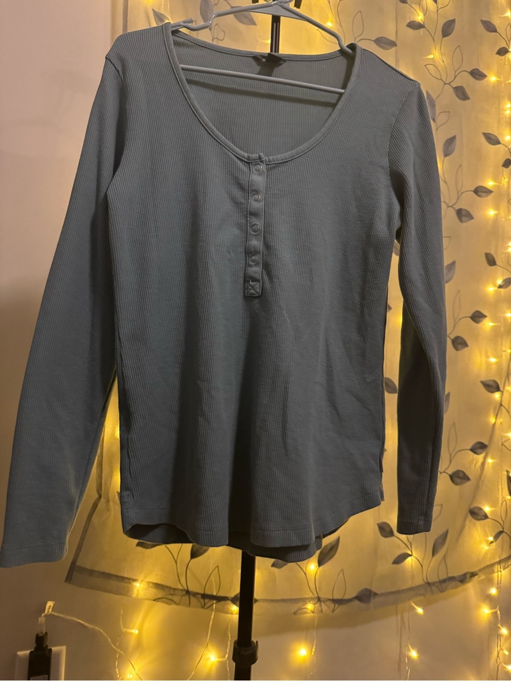 Eddie Bauer Ribbed Henley Long-Sleeve Top